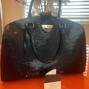 Louis Vuitton Electric Epi Pont-Neuf GM